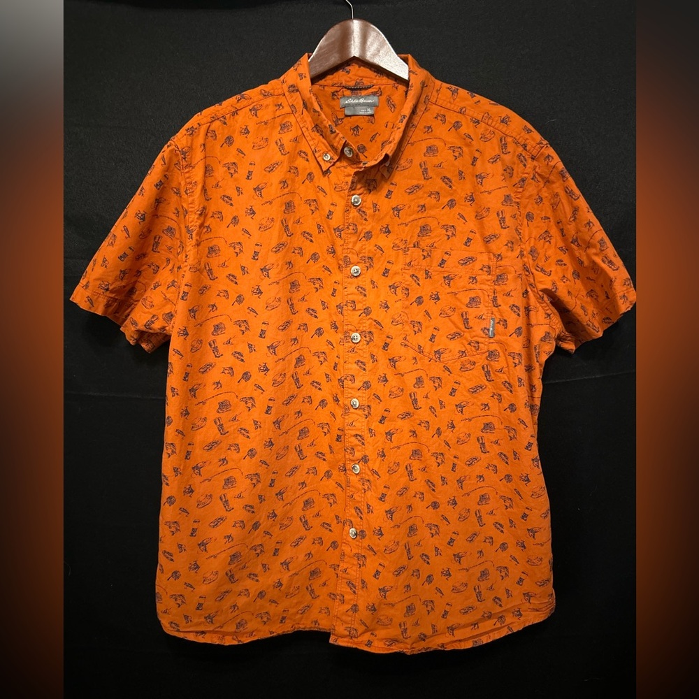 Eddie Bauer Fish Pattern Burnt Orange Fishing Shirt Short Sleeve Button Up MenXL